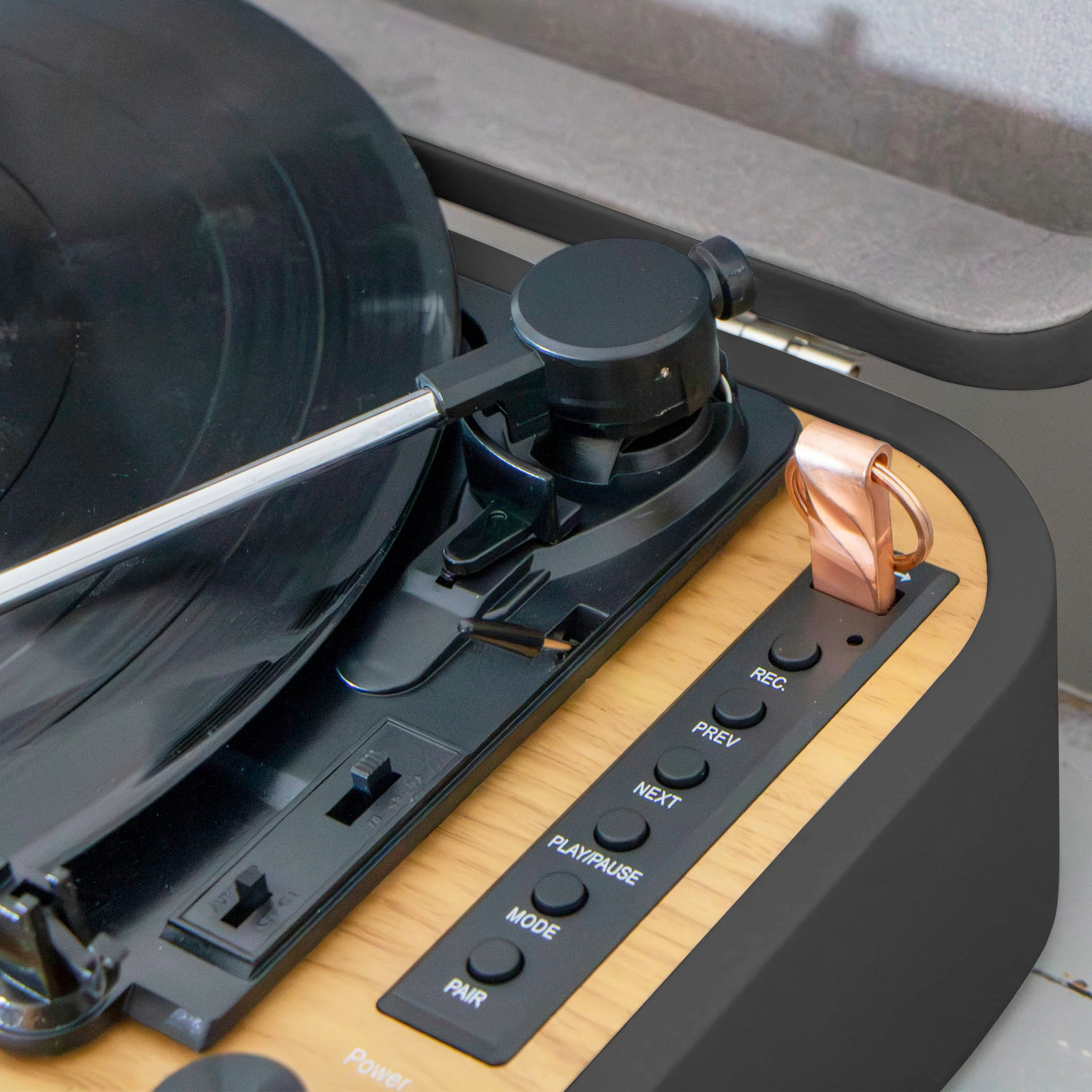 CLASSIC PHONO TT-116BK - Retro Bluetooth® platenspeler met ingebouwde speakers - Zwart - Image 8