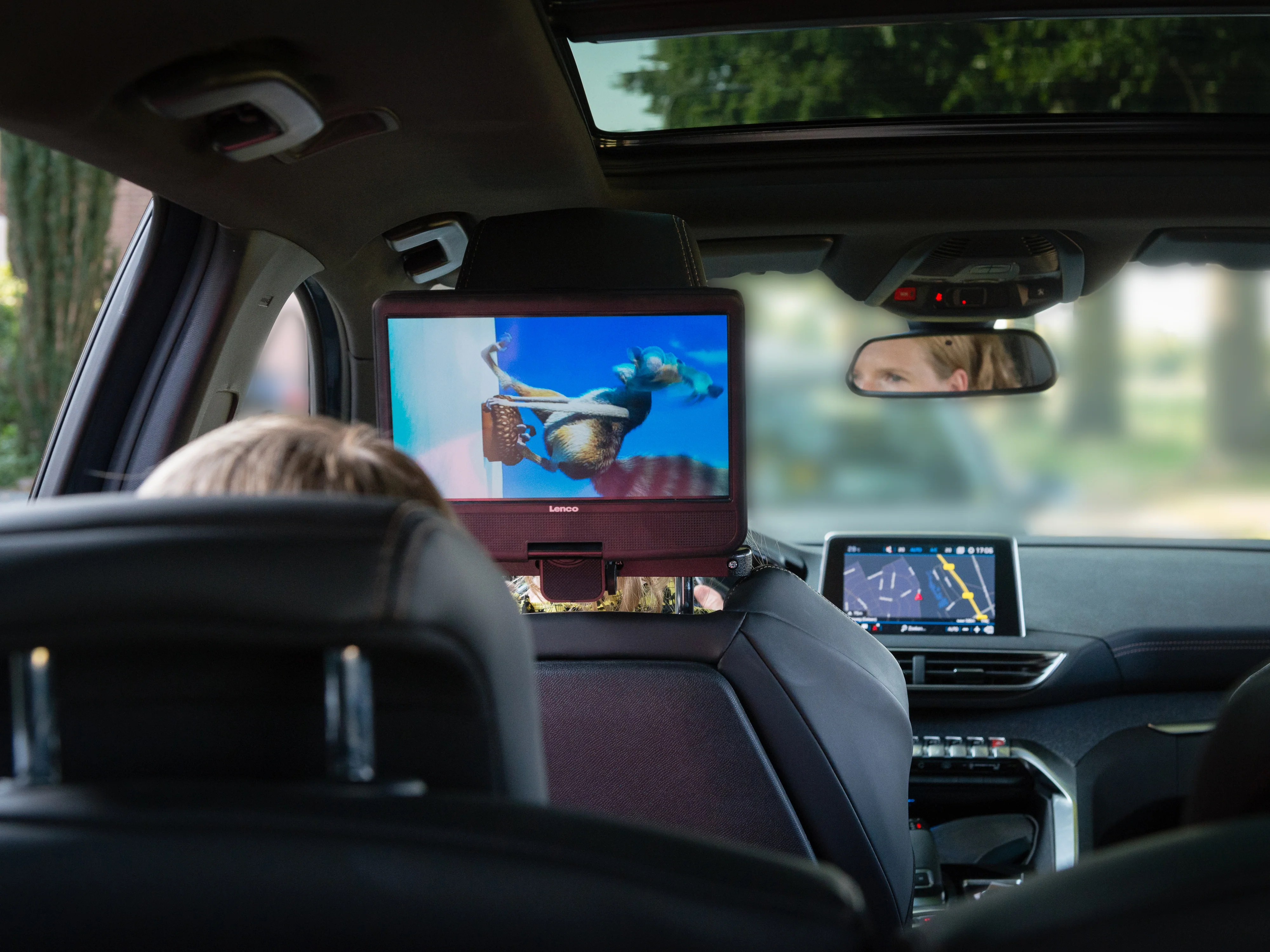 LENCO DVP-1046BK - 2x 10 inch draagbare DVD speler met oplaadbare batterij, twee hoofdtelefoons en twee montagebeugels voor in de auto - Zwart - Image 12
